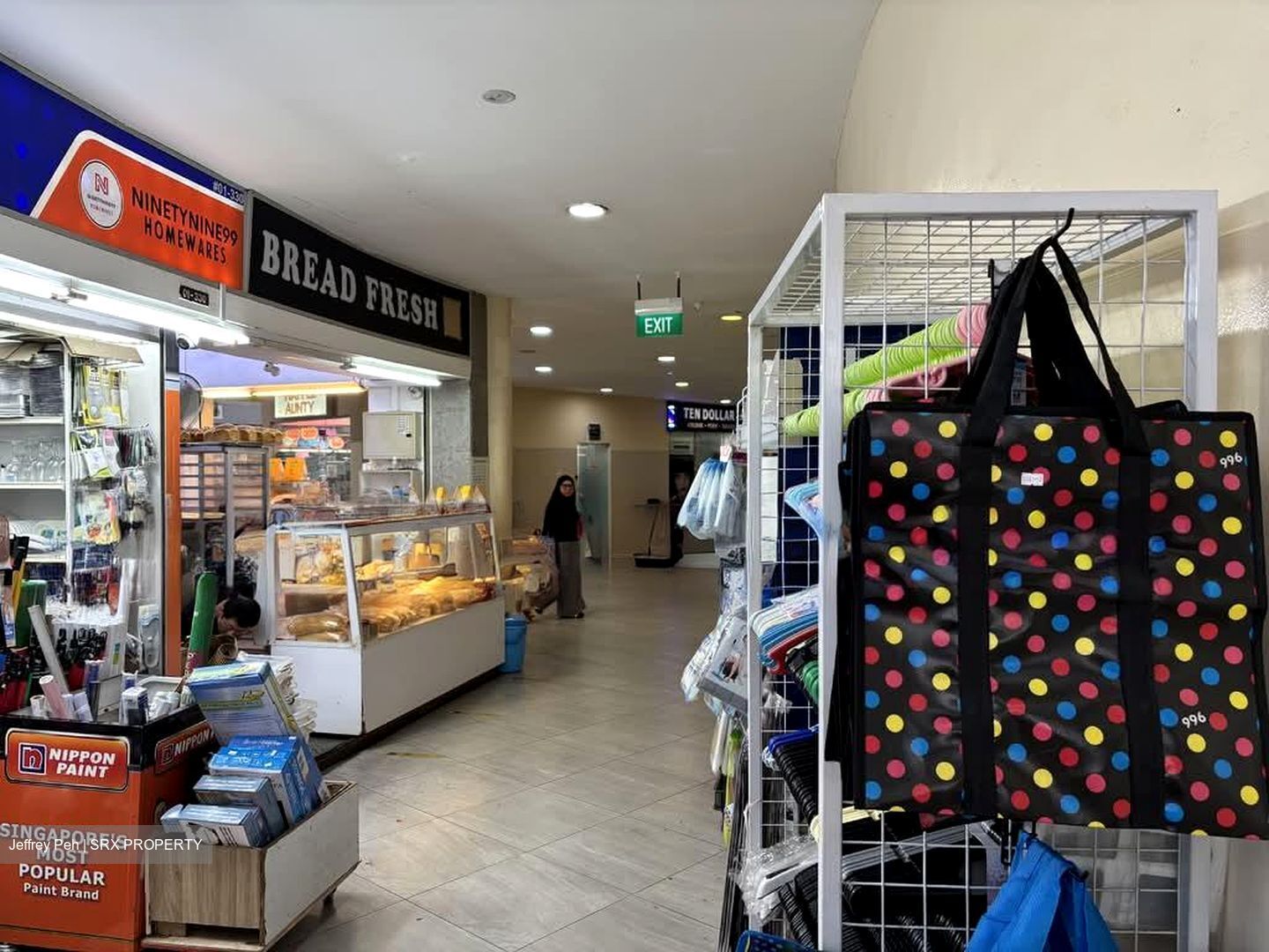 Elias Mall (D18), Shop House #549036221
